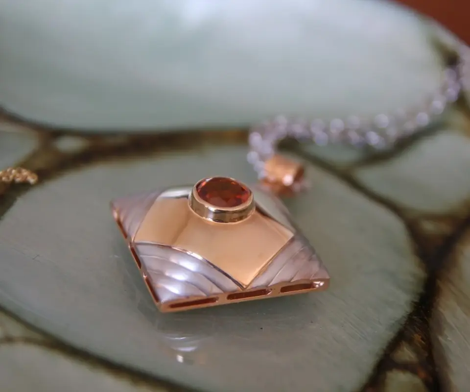 Ateş Opal  Gümüş Kolye